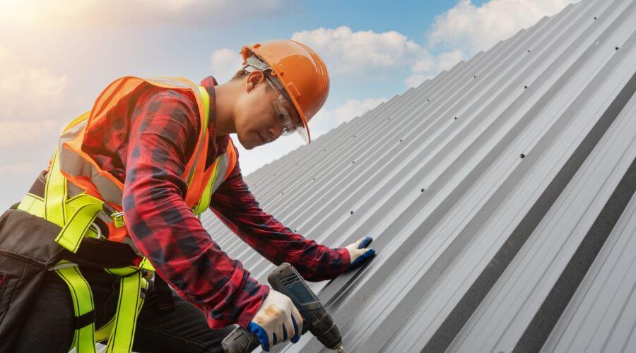 Professional Emergency Roof Repairs services in Irving, NY